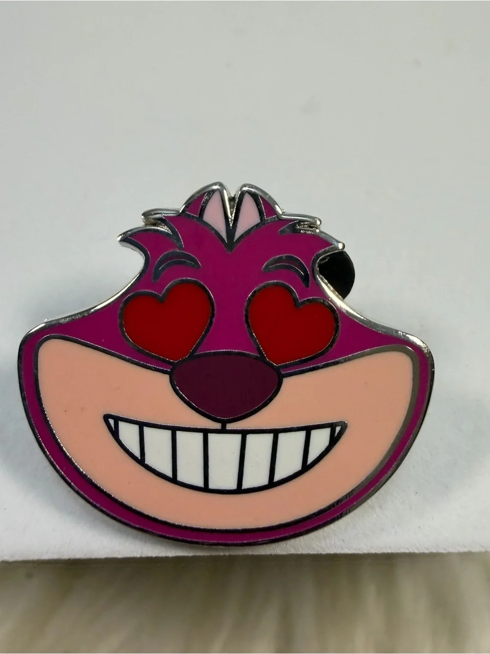 💙3/$20💙 DISNEY 3Pink Cheshire Cat Enamel Pin with Heart Eyes
